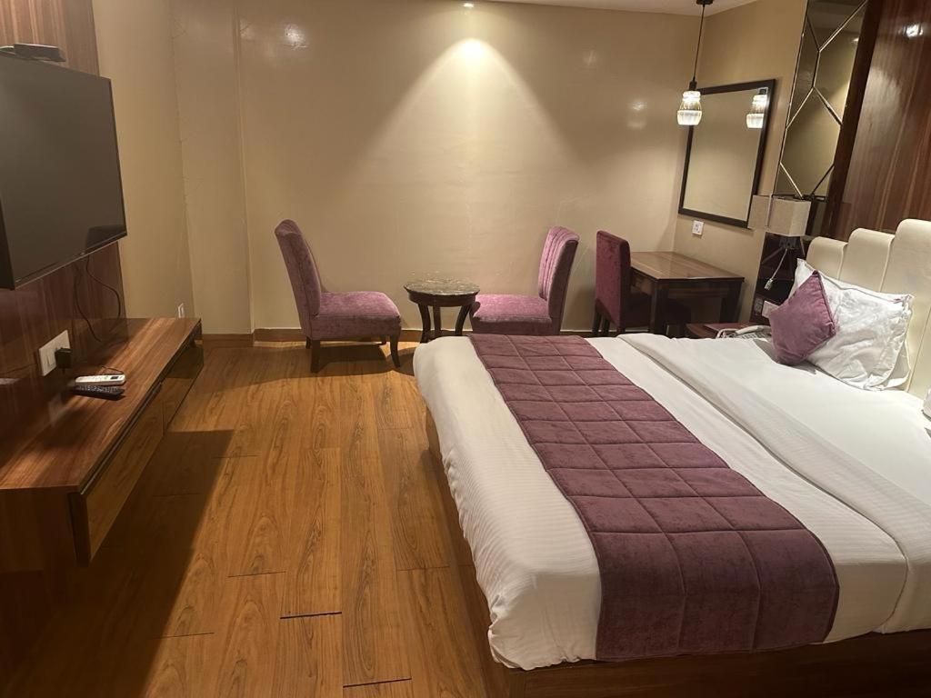 Airport Hotel Ramhan Palace Mahipalpur New Delhi Extérieur photo