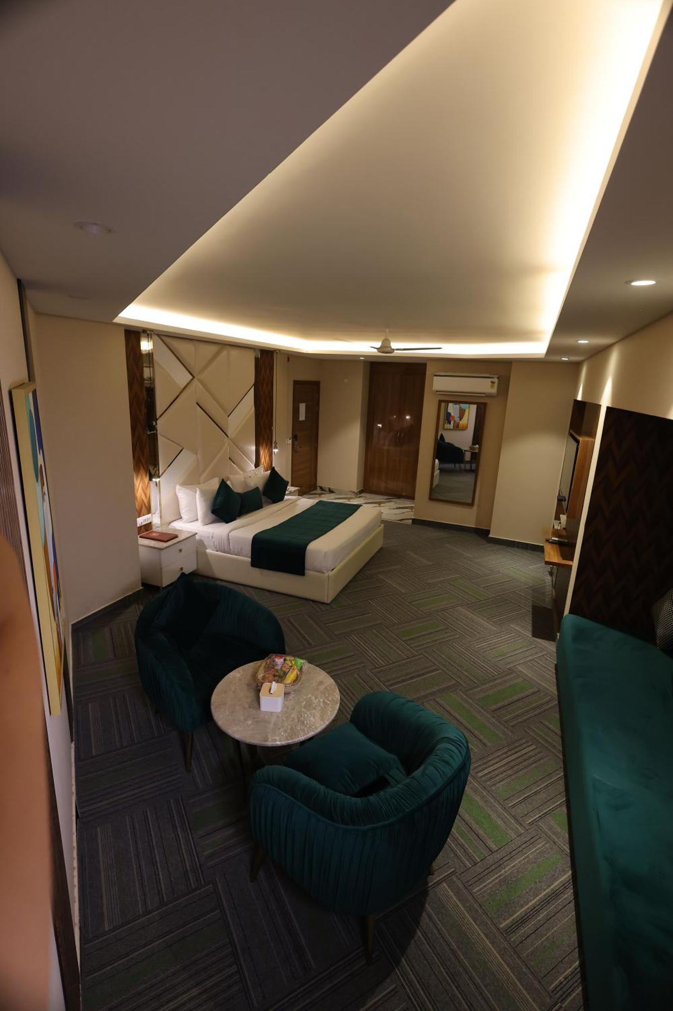 Airport Hotel Ramhan Palace Mahipalpur New Delhi Extérieur photo